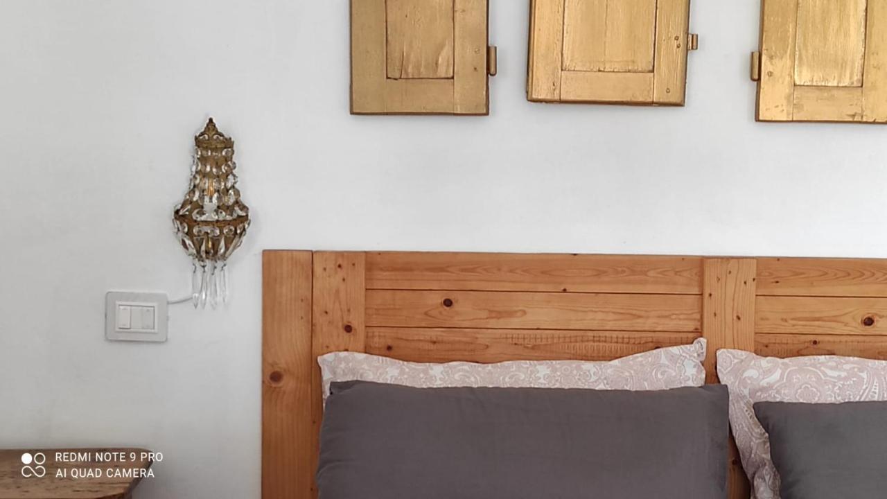 B&B La Casina Di Iris アレッツォ エクステリア 写真